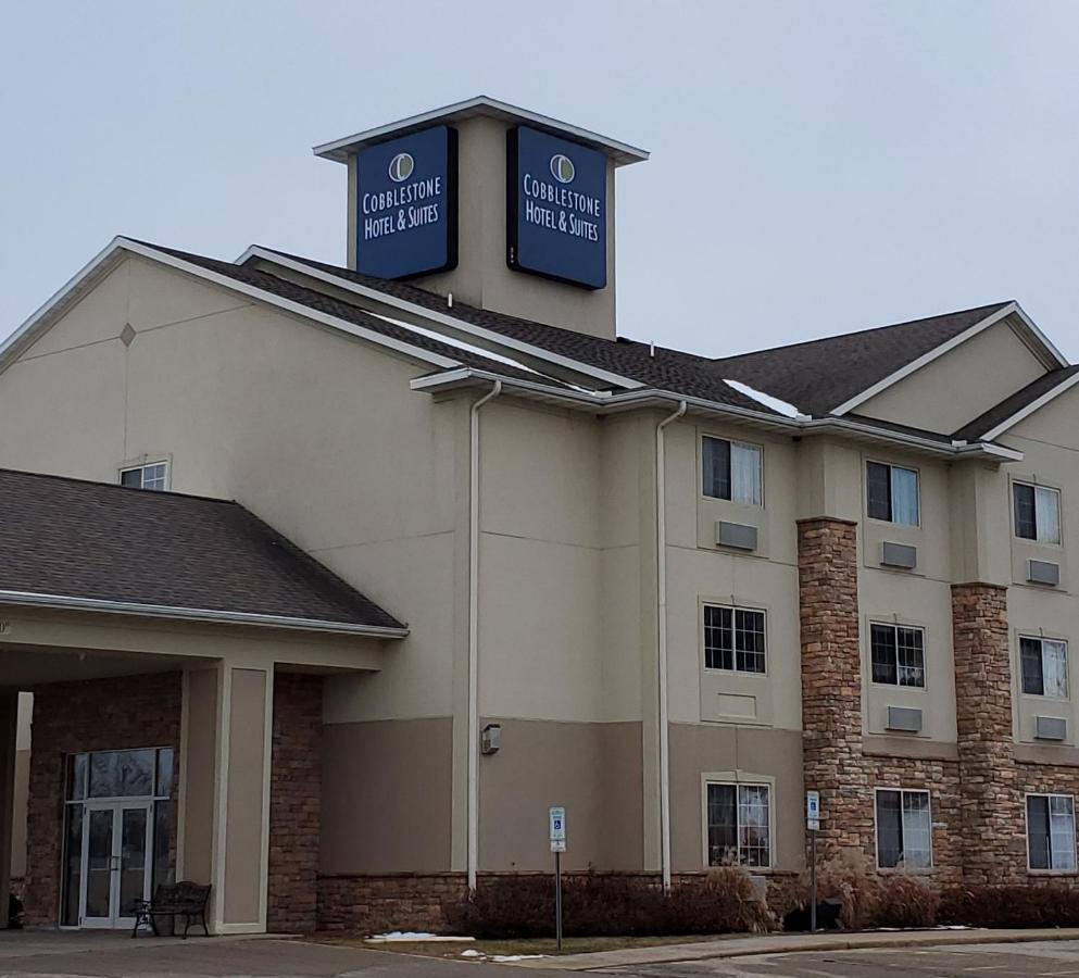 Cobblestone Suites - Ripon Экстерьер фото