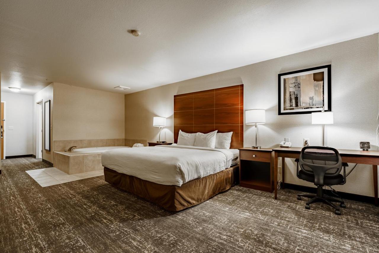 Cobblestone Suites - Ripon Экстерьер фото