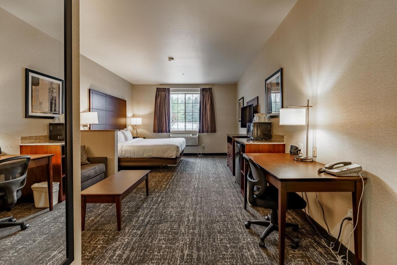 Cobblestone Suites - Ripon Экстерьер фото