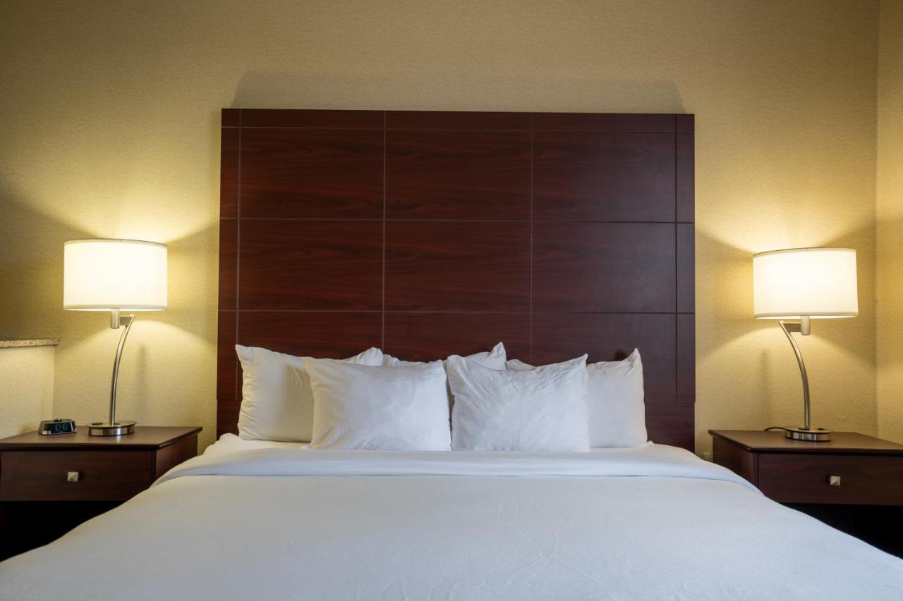 Cobblestone Suites - Ripon Экстерьер фото